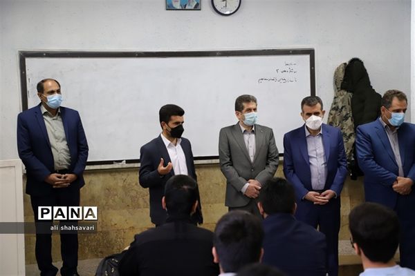 بازدید معاون تربیت‌بدنی و سلامت وزارت آموزش و پرورش از روند آموزش حضوری در استان کرمانشاه
