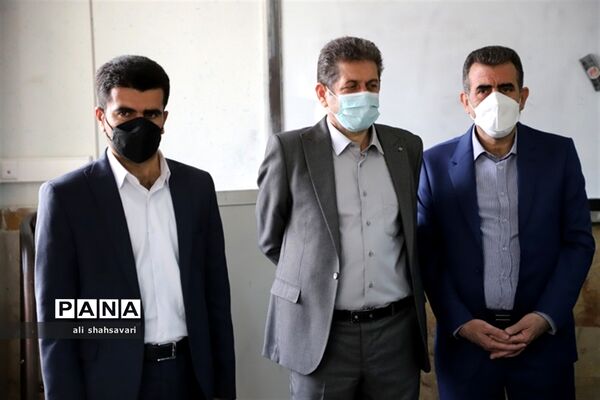 بازدید معاون تربیت‌بدنی و سلامت وزارت آموزش و پرورش از روند آموزش حضوری در استان کرمانشاه