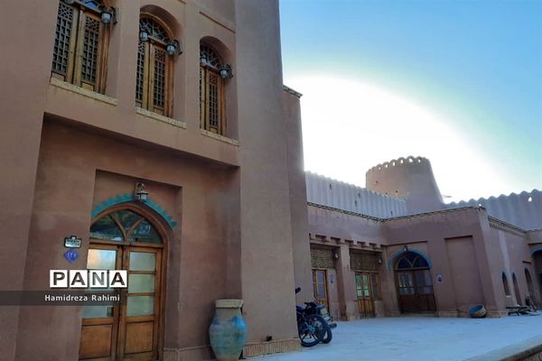 ارگ تاریخی گوگد گلپایگان