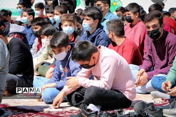 آئین زنگ نماز در مدارس آذربایجان غربی