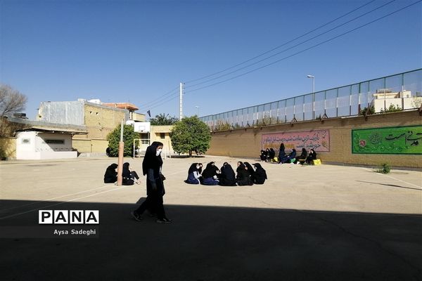 حال و هوای مدارس شیراز در سومین روز از حضوری‌شدن مدارس
