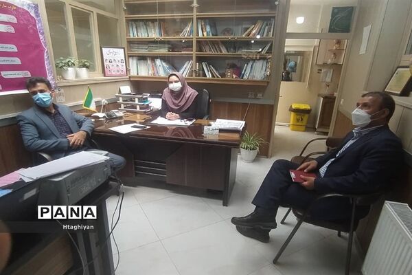 بازدید از مدارس ناحیه 5 استان اصفهان