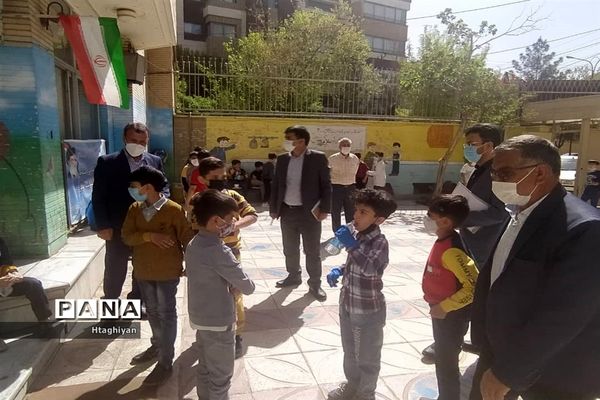 بازدید از مدارس ناحیه 5 استان اصفهان