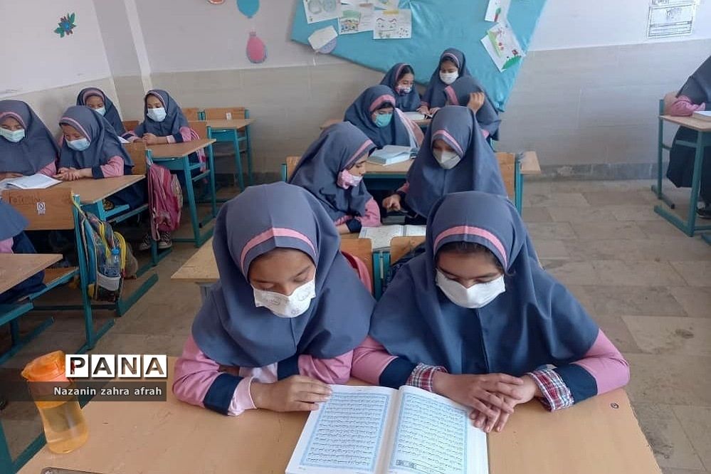 برگزاری محافل انس با قرآن در مدارس رودهن