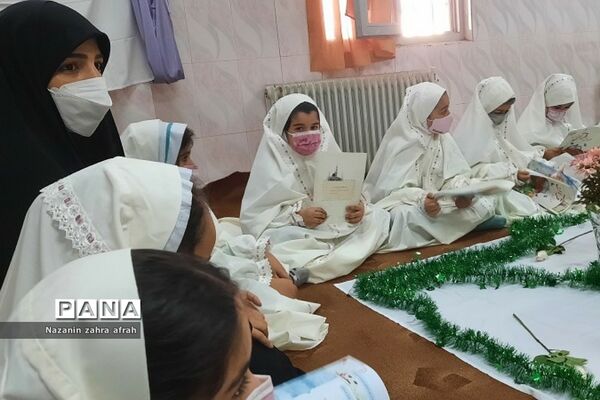 برگزاری محفل انس با قرآن در مجتمع آموزشی سما رودهن