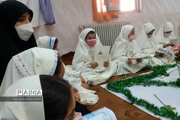 برگزاری محفل انس با قرآن در مجتمع آموزشی سما رودهن