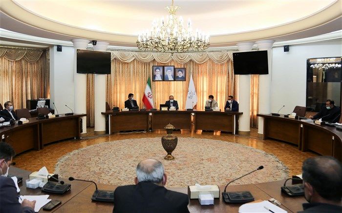 لزوم اراده ملی برای صیانت از اراضی ملی و کشاورزی