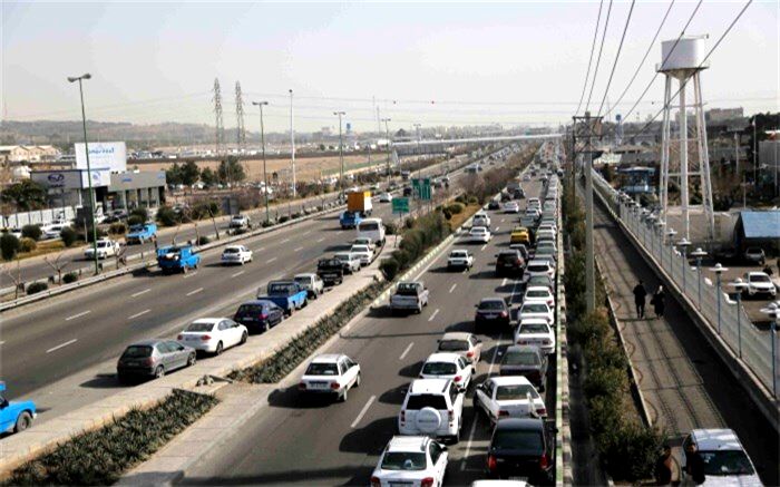 کاهش ۰.۲ درصدی تردد در محورهای برون‌شهری