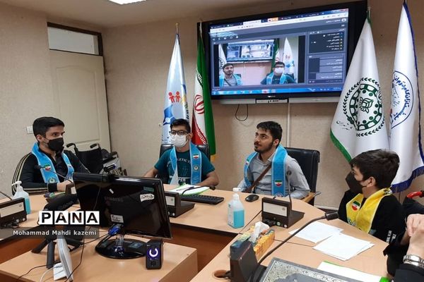 اولین مناظره دانش‌آموزان مدارس استثنایی با دانش‌آموزان منطقه ۱۳