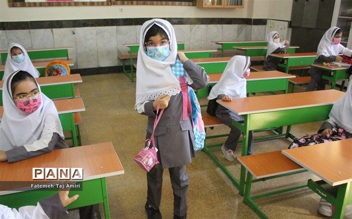 1432 میلیارد ریال برای تجهیز مدارس به وسایل سرمایشی استاندارد هزینه شده است