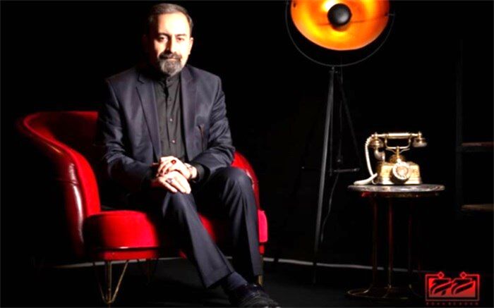 گوینده کهنه‌کار مهمان رخ به رخ می‌شود