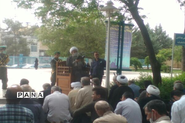 برپایی نماز باران در کاشمر