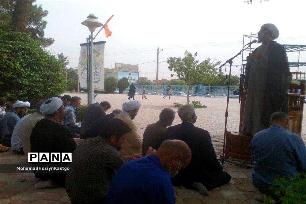 برپایی نماز باران در کاشمر