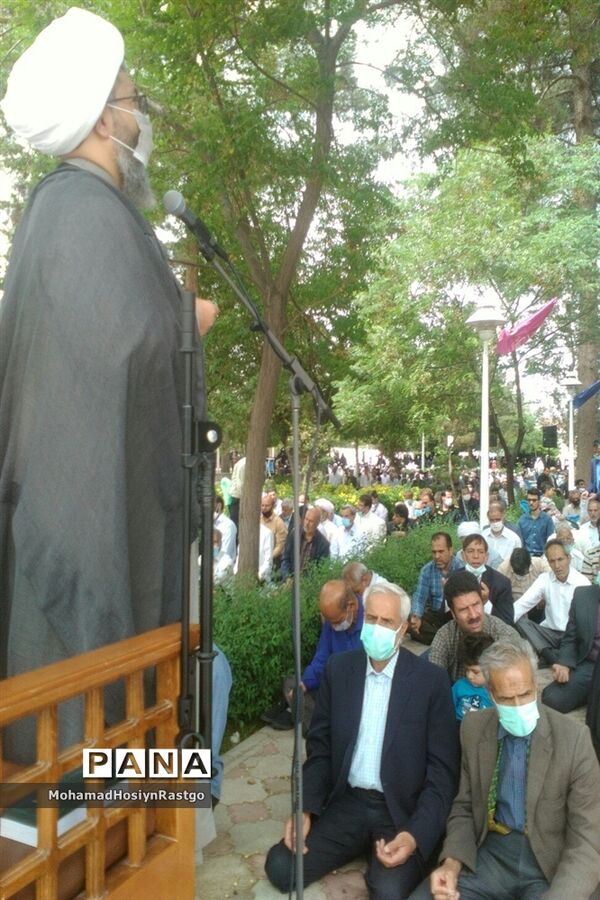 برپایی نماز باران در کاشمر