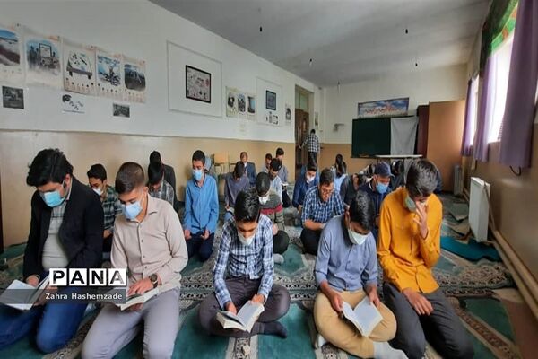 برگزاری نماز جماعت با بازگشایی مجدد مدارس