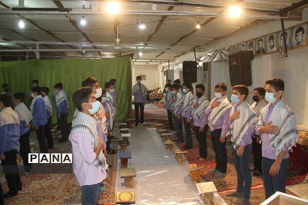 محفل انس با قرآن در دبیرستان شاهد امام جواد(ع) بهبهان