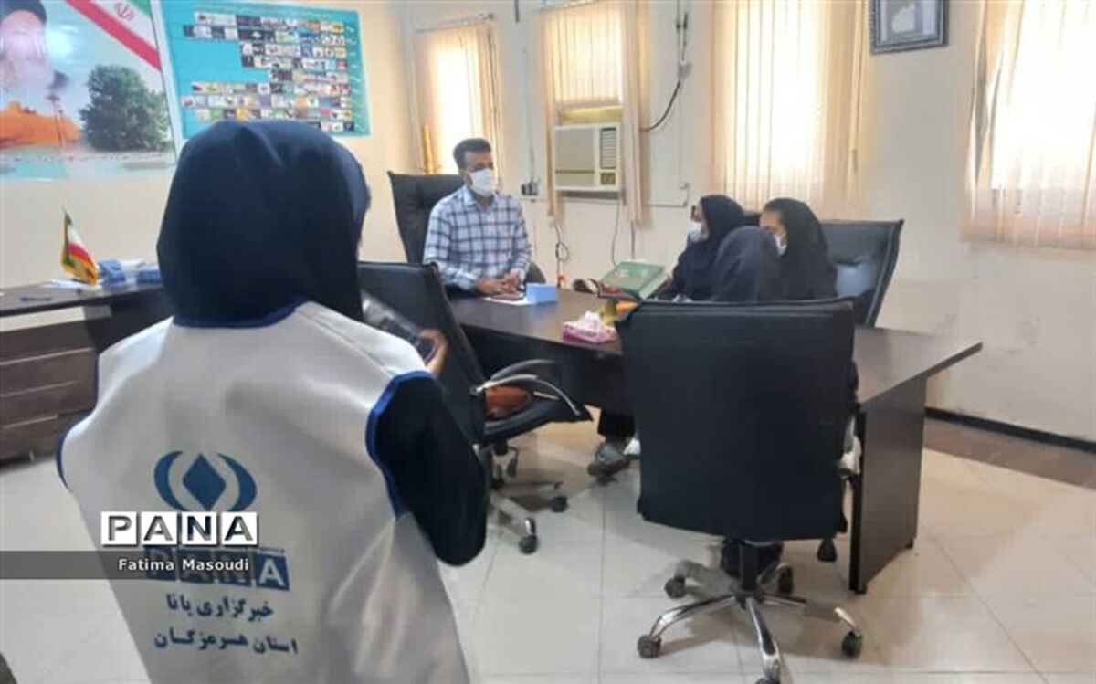 نشست هم اندیشی خبرنگاران پانا در حاجی آباد برگزار شد