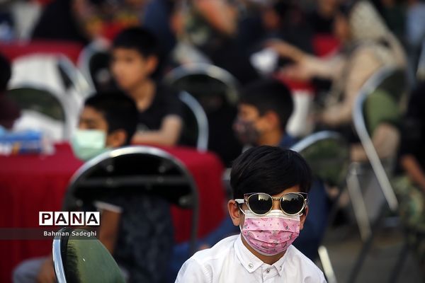 ضیافت افطاری با کودکان شهر