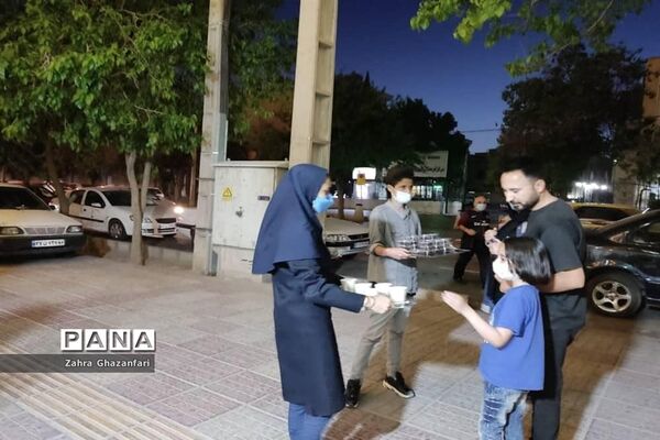 برپایی موکب‌های افطاری توسط مدارس آموزش و پرورش ناحیه ۲ شیراز