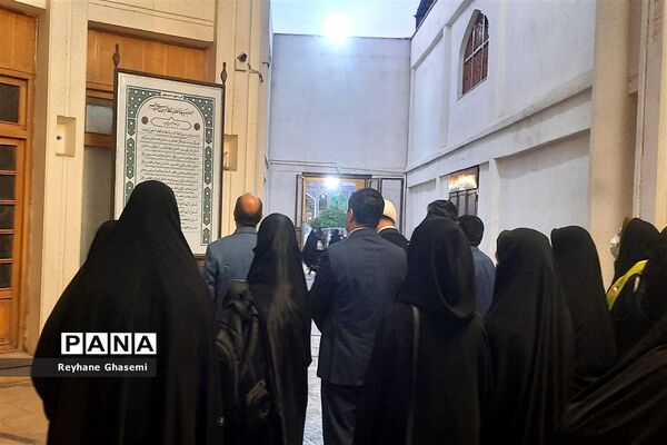 نخستین جلسه حضوری مجلس دانش‌آموزی ناحیه یک شیراز