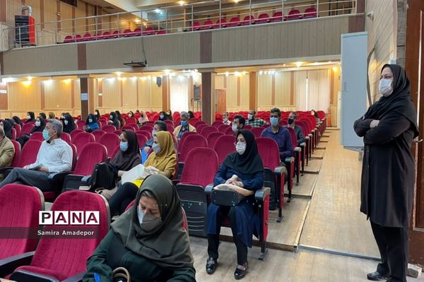 برگزاری کارگاه آموزشی بیماری‌های واگیردار و غیر واگیردار در ملارد