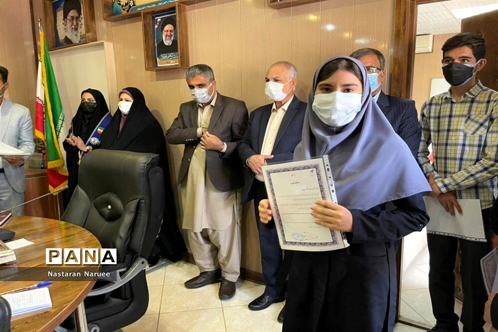 افتتاحیه دومین دوره مجلس دانش‌آموزی ناحیه یک زاهدان