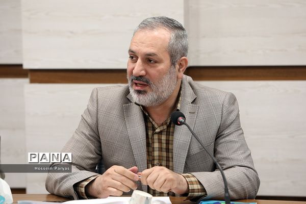 مراسم تکریم و معارفه سرپرست قائم‌مقام معاون وزیر در سازمان دانش‌آموزی