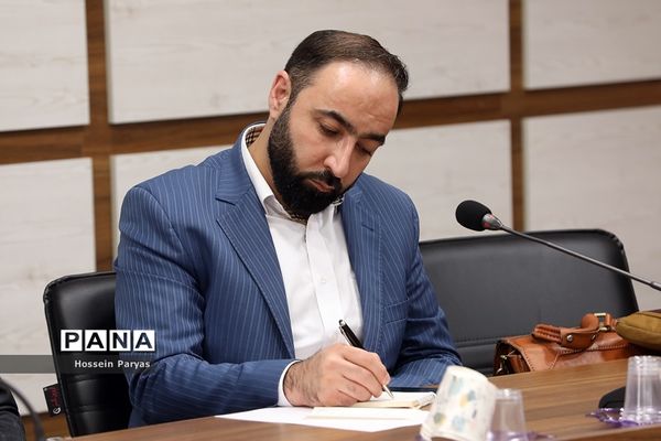 مراسم تکریم و معارفه سرپرست قائم‌مقام معاون وزیر در سازمان دانش‌آموزی