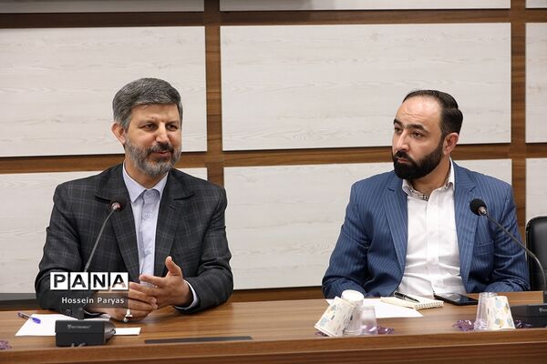 مراسم تکریم و معارفه سرپرست قائم‌مقام معاون وزیر در سازمان دانش‌آموزی
