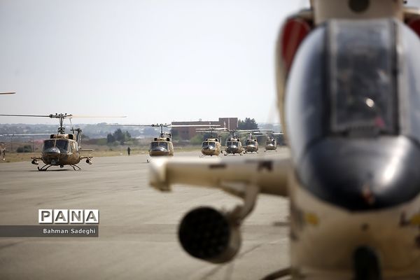 تمرین رژه بالگردی هوانیروز ارتش