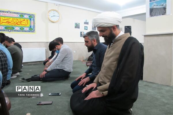 ضیافت افطاری و نشست صمیمی جمعی از اصحاب رسانه با امام جمعه شهرستان پردیس