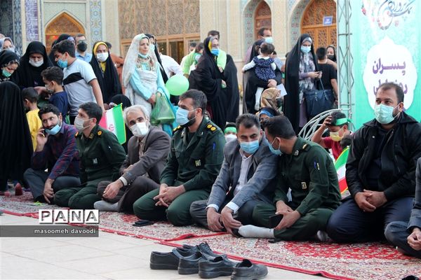 اجتماع بزرگ روزه اولی‌ها و روزه کله‌‍ گنجشکی‌های استان فارس