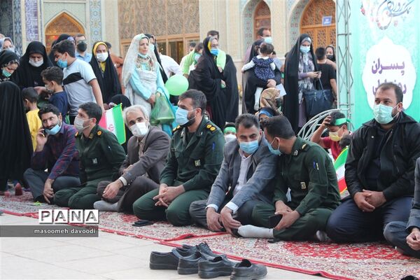 اجتماع بزرگ روزه اولی‌ها و روزه کله‌‍ گنجشکی‌های استان فارس