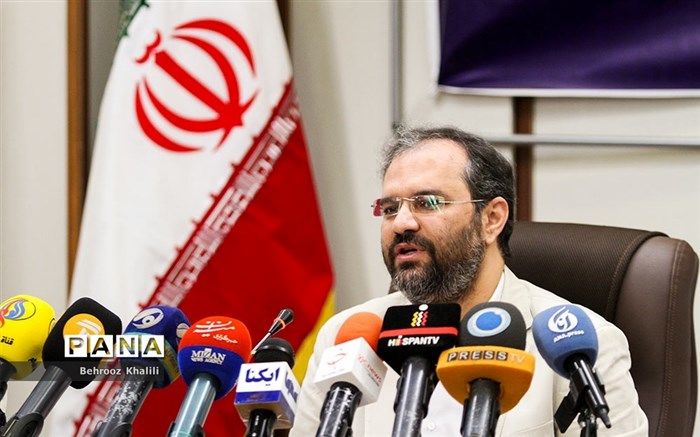 علیرضا معاف: محتوای مجازی نمایشگاه قرآن در سامانه شاد قرار می‌گیرد