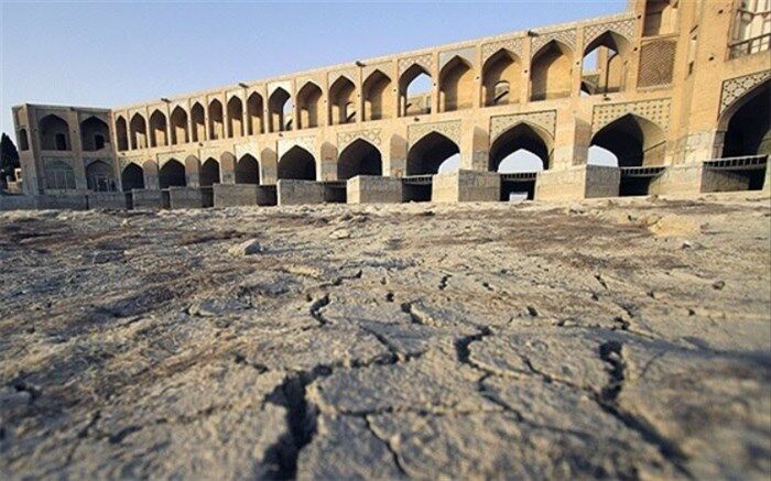 فرونشست زمین به استان‌های پرآب رسید