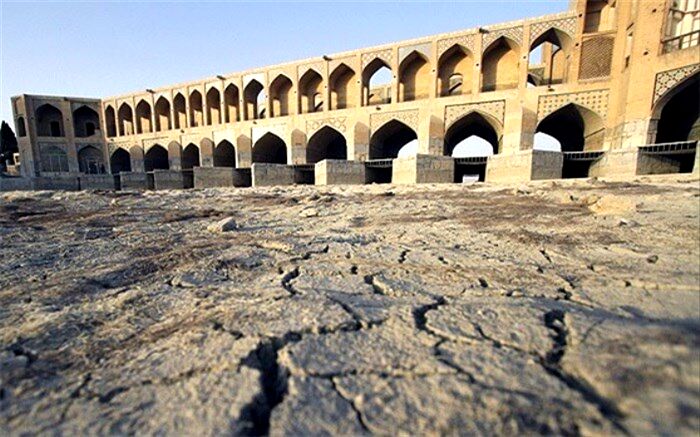 فرونشست زمین به استان‌های پرآب رسید