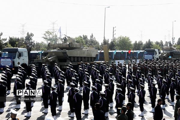 رژه روز ارتش جمهوری اسلامی ایران