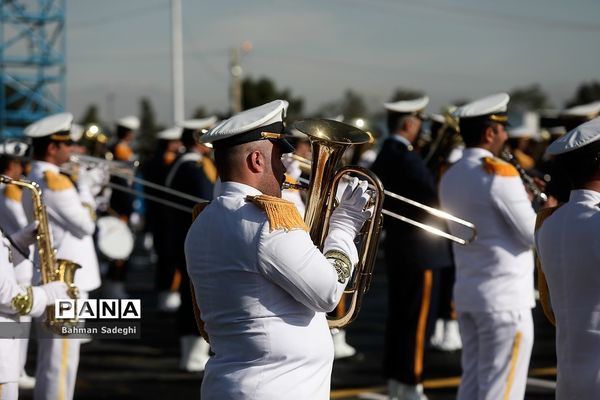 رژه روز ارتش جمهوری اسلامی ایران