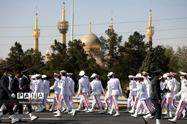 رژه روز ارتش جمهوری اسلامی ایران