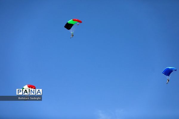 رژه روز ارتش جمهوری اسلامی ایران