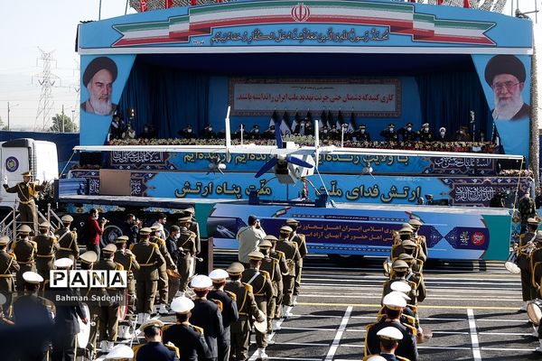 رژه روز ارتش جمهوری اسلامی ایران