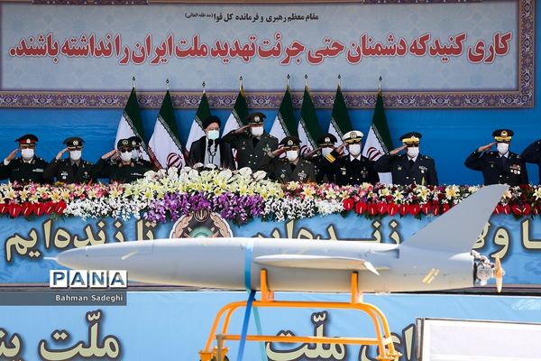 رژه روز ارتش جمهوری اسلامی ایران