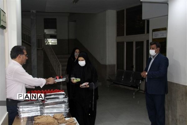 برگزاری محفل معنوی انس با قرآن ویژه مدارس دخترانه اصفهان