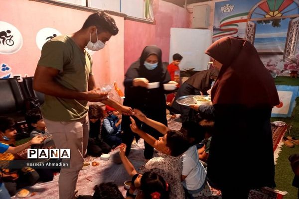 محفل انس با قرآن در مجتمع آموزشی و تربیتی پیشتازان بوشهر