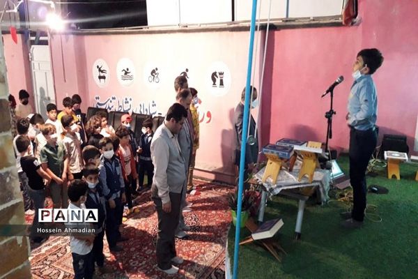 محفل انس با قرآن در مجتمع آموزشی و تربیتی پیشتازان بوشهر