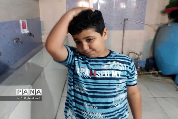 محفل انس با قرآن در مجتمع آموزشی و تربیتی پیشتازان بوشهر