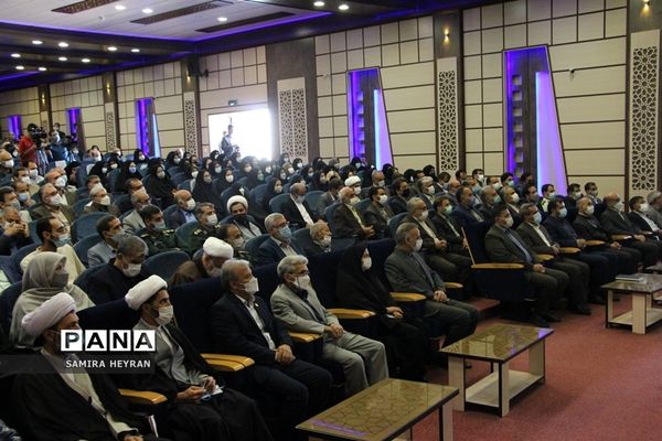 آیین تکریم و معارفه مدیرکل آموزش و پرورش خراسان جنوبی