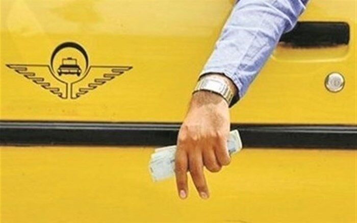 نصب برچسب‌ کرایه‌های جدید تاکسی‌ها از فردا