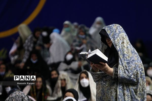 مراسم احیا شب نوزدهم ماه مبارک رمضان در امامزاده صالح (ع)