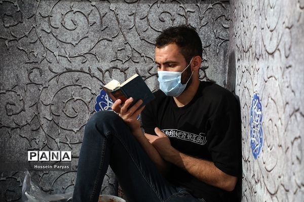 مراسم احیا شب نوزدهم ماه مبارک رمضان در امامزاده صالح (ع)